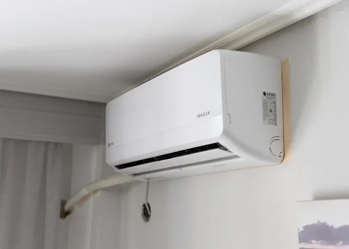 Larissa Central Studio * ラリサ